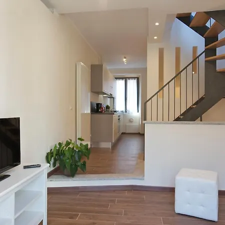 Casa Vecchia Suna 別荘 ヴェルバーニア
