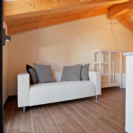 Casa Vecchia Suna 別荘